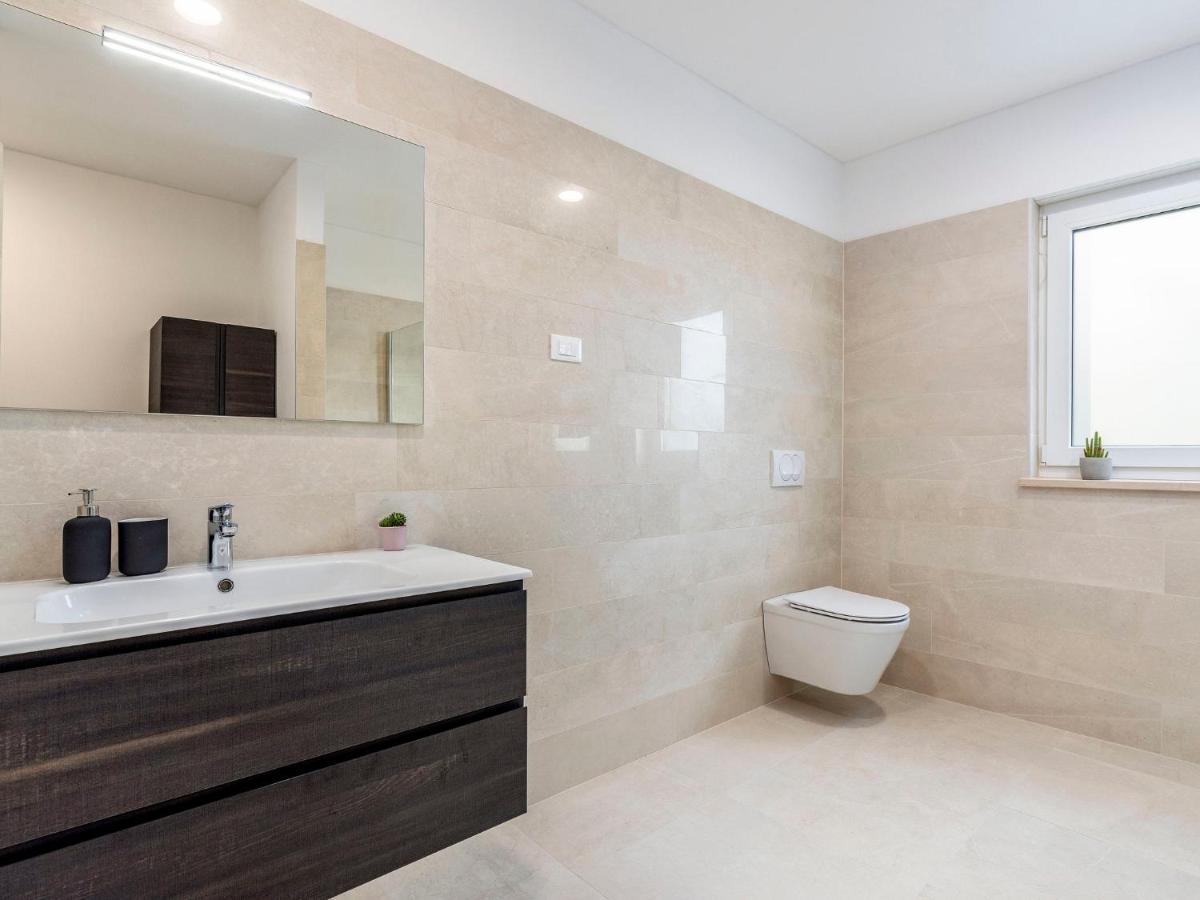 Holiday Home Villa Isabela - Prc423 By Interhome Nova Vas  Exterior photo